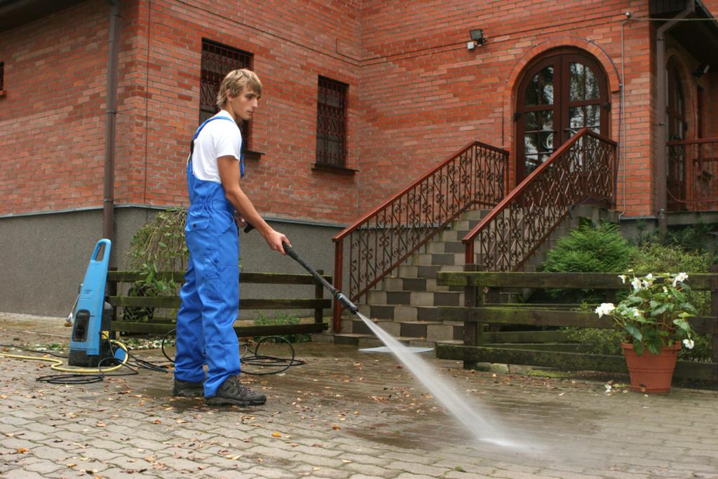 How to Select a Pressure Washer?